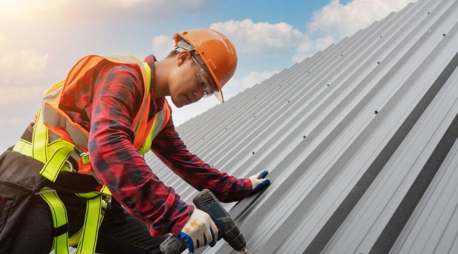 Professional Flat Roofing Installation in Howe, OK